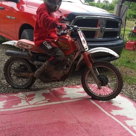 Profile Picture of Jennifer Cabisca (@jcabisca1) on Poshmark