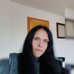Profile Picture of Lynn Klopp (@lynn.klopp) on Tiktok