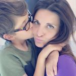 Profile Picture of Arianna (@fortheloveofmotherhood) on Instagram