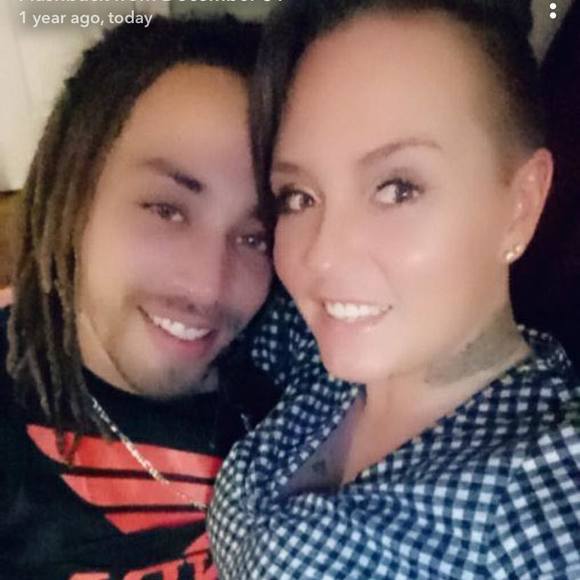 Profile Picture of Heather Matezevich (@hnm31885) on Poshmark