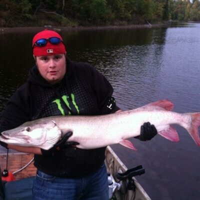 Profile Picture of Mike Mellinger (@4thcornerfan) on Twitter