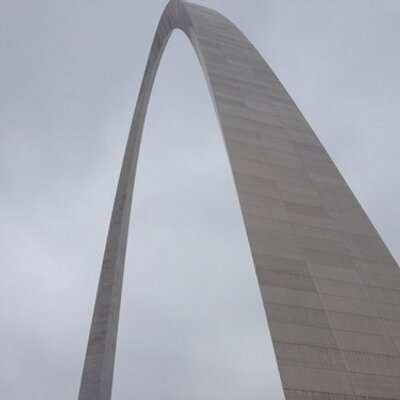 Profile Picture of Kellie Argoudelis (@kelargoude) on Twitter