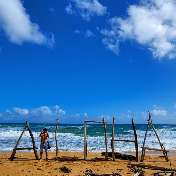 Profile Picture of Cristian Luna (@pergachu) on Poshmark