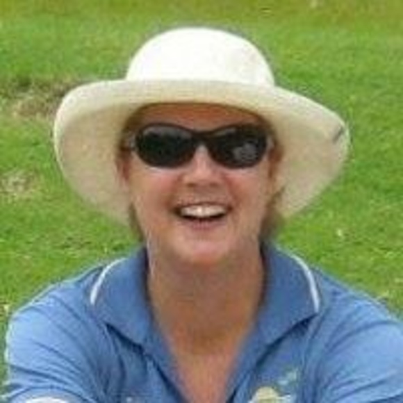 Profile Picture of Janne Maggs (@jannemaggs) on Poshmark