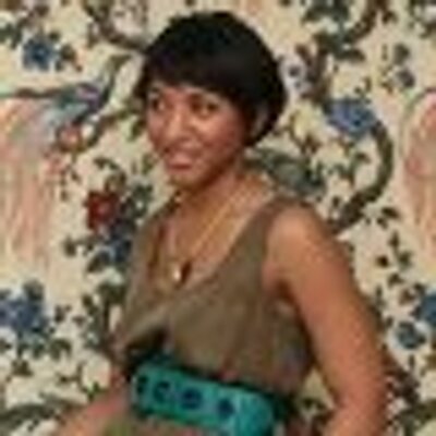 Profile Picture of Jess Moore (@Jess_LuckyArt) on Twitter