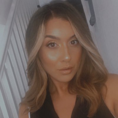 Profile Photo of Chelsey Morrison (@chelseym___) on Twitter