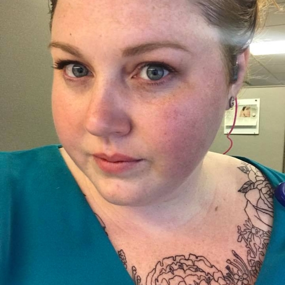 Profile Picture of Sarah Kozma (@sherbert036) on Poshmark