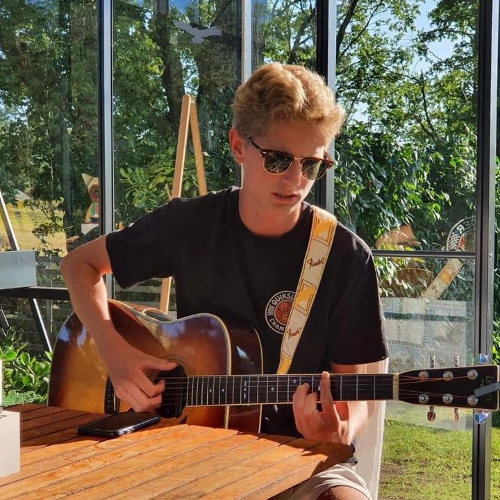 Profile Picture of adamolowenberg (@adamolowenberg) on Tiktok