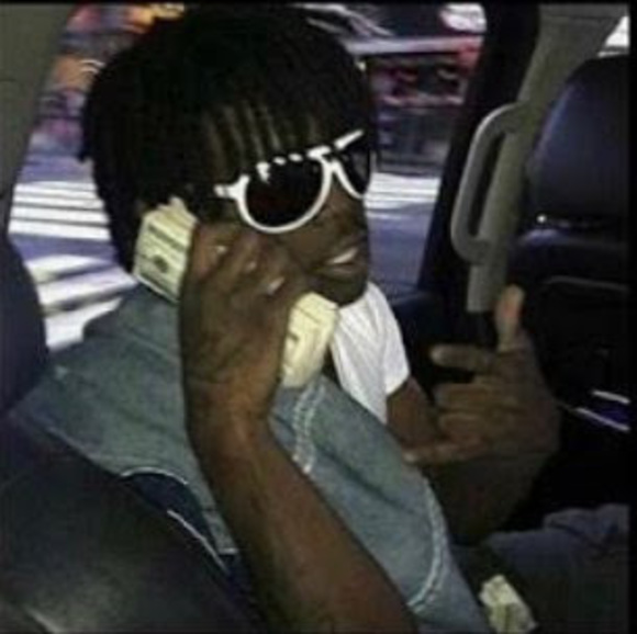 Profile Picture of Kapuvi2 Kapuvi2 (@kapuvi2) on Poshmark