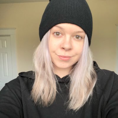 Profile Picture of Laura (@laura__herbert) on Twitter