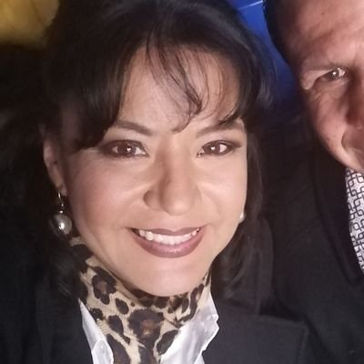 Profile Picture of Liz Quiles (@quiles_liz) on Twitter