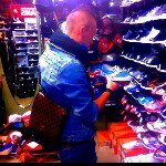 Profile Picture of Kevin (@kevsweezy) on Instagram