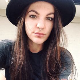 Profile Picture of Carly Buck-Barrett (@carlybuckbarret) on Pinterest