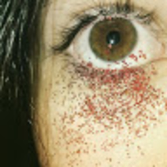 Profile Picture of Gabby Barquin (@gabbybarquin17) on Poshmark