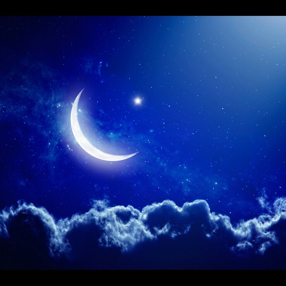 Profile Picture of Rebecca Ours (@rebeccaours) on Poshmark