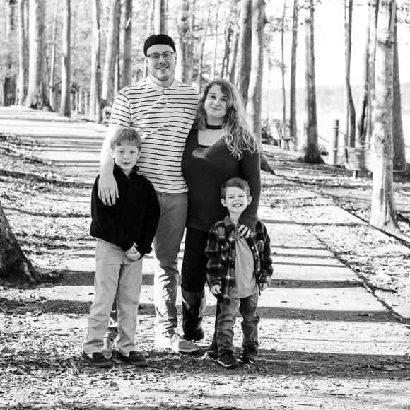 Profile Picture of Caitlin Mackenzie (@caitlinmackenzi) on Poshmark