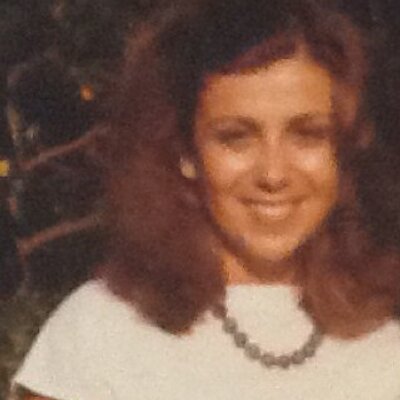 Profile Picture of Carol Manley (@niwismom) on Twitter