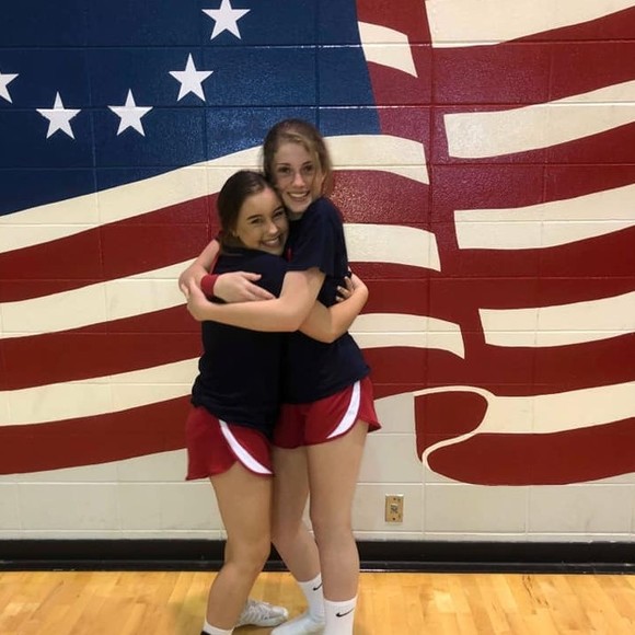 Profile Picture of Hannah Reliford (@hannahrenee0927) on Poshmark