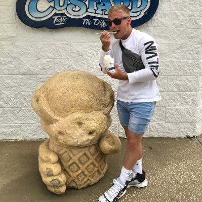 Profile Picture of Eric Warren (@EricWarren35) on Twitter