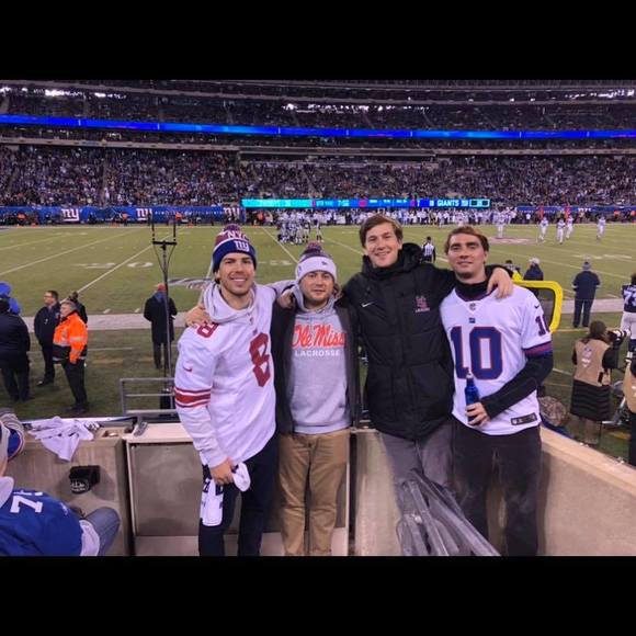 Zach Jecklin - Poshmark Profile Picture of Zach Jecklin (@zachjecklin) on Poshmark