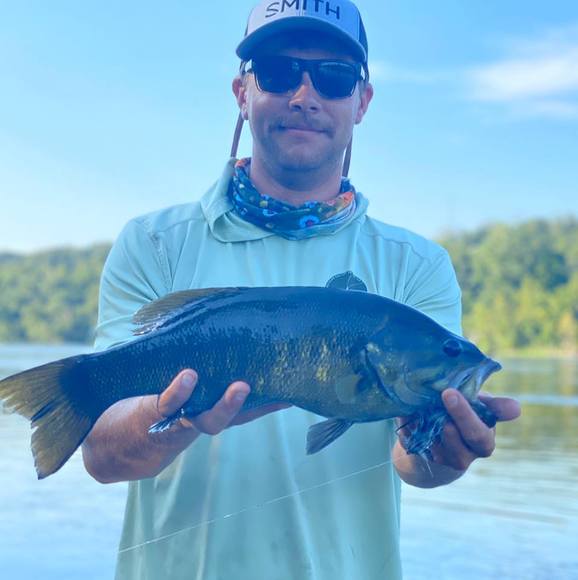 Profile Picture of Cody Ott (@coltonelliott) on Poshmark