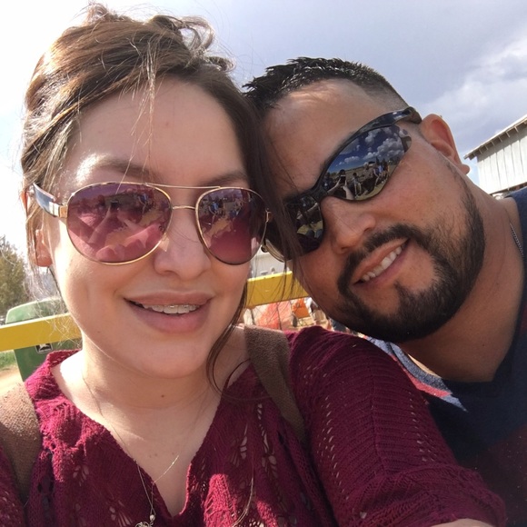 Profile Picture of Brian Montez (@brianvero09) on Poshmark