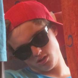 Profile Picture of Michael Serio (@abowlofserio) on Twitter