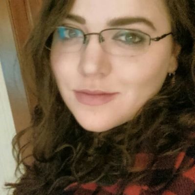 Profile Picture of Jo Russell 🌹 (@OhItsJoRussell) on Twitter