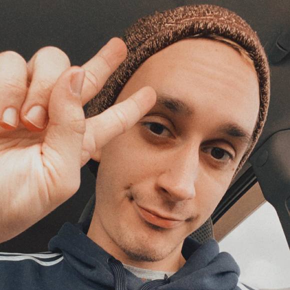 Profile Picture of Kyle Lance (@kylelance) on Poshmark