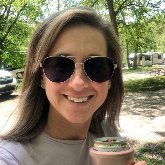 Profile Picture of Amy Pietrowski (@amypietrowski) on Poshmark