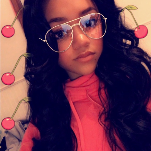 Profile Picture of Autumn Ingram (@adingram13) on Poshmark