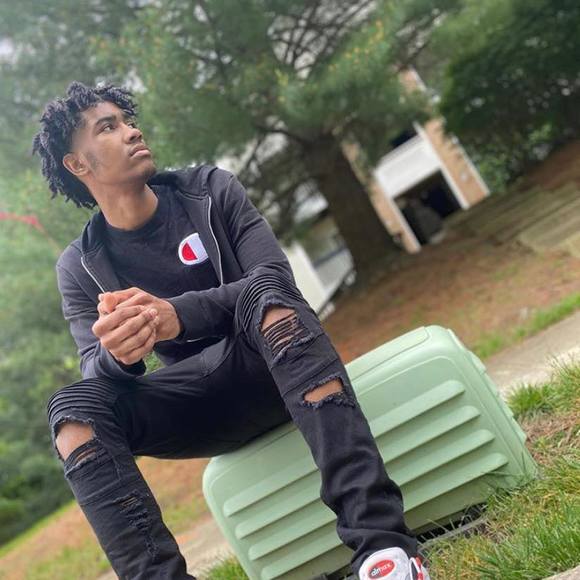 Profile Picture of Kesha Marcelle (@kesha_evans) on Poshmark