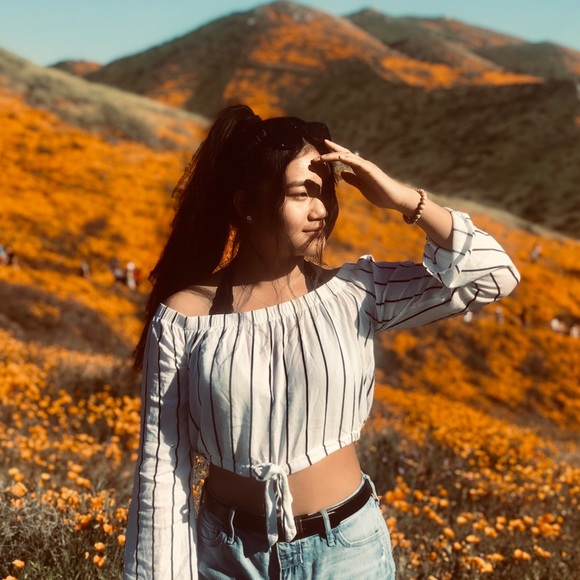 Profile Picture of Christine Trieu (@christinetrieu) on Poshmark