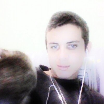 Profile Picture of Christopher Azevedo (@o_Christopher_o) on Twitter