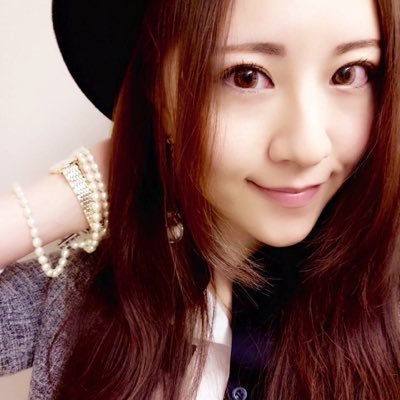 Profile Photo of Gloria Lee (@glorialee_24) on Twitter