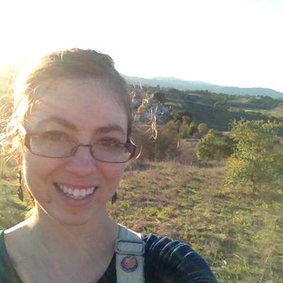 Profile Picture of Michelle Paquette (@mpaqu_lib) on Twitter