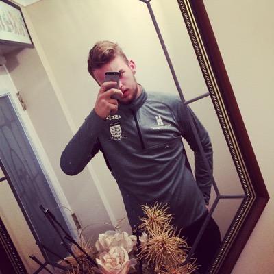 Profile Picture of Josh Pickering (@joshpickering98) on Twitter