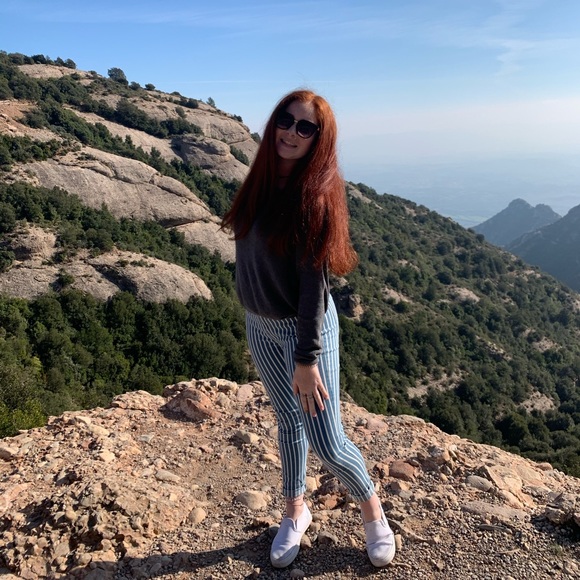 Profile Picture of Kay Giaccone (@kaygiaccone) on Poshmark