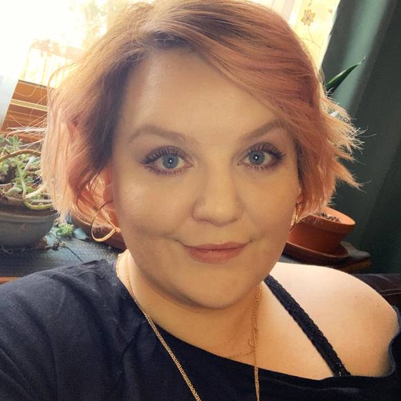 Profile Picture of Brittany Cain (@cain4617) on Poshmark