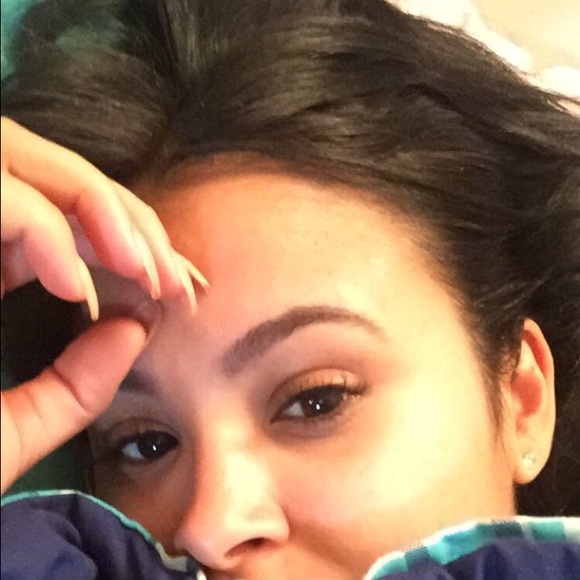 Chasity Rivera - Poshmark Profile Picture of Chasity Rivera (@crivera501) on Poshmark