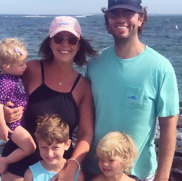 Profile Picture of Kathleen Simpson (@kathleensimp487) on Poshmark