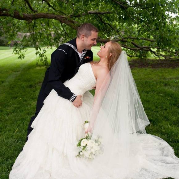 Erika Silvey - Poshmark Profile Picture of Erika Silvey (@erikadiann) on Poshmark