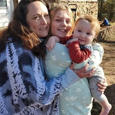 Melanie Coburn - Twitter Profile Picture of Melanie Coburn (@MelanieCoburn5) on Twitter