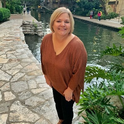 Profile Picture of Lisa Grantham (@LisaGra13494433) on Twitter