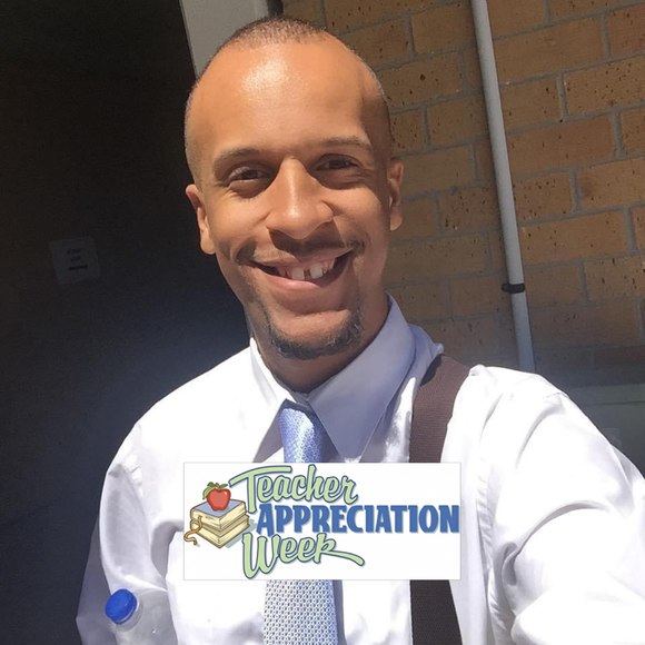 Profile Picture of Ernest Hemingwayjr (@ehemingwayjr) on Poshmark