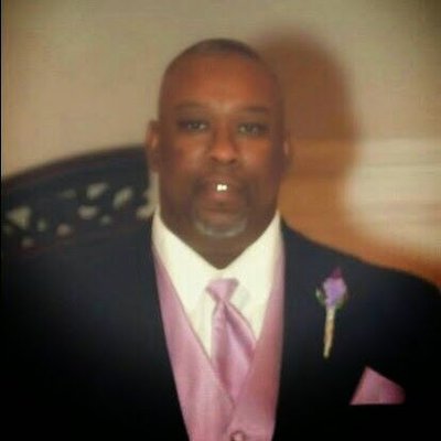 Profile Picture of Sean Newton Sr. (@SeanNewtonSr1) on Twitter