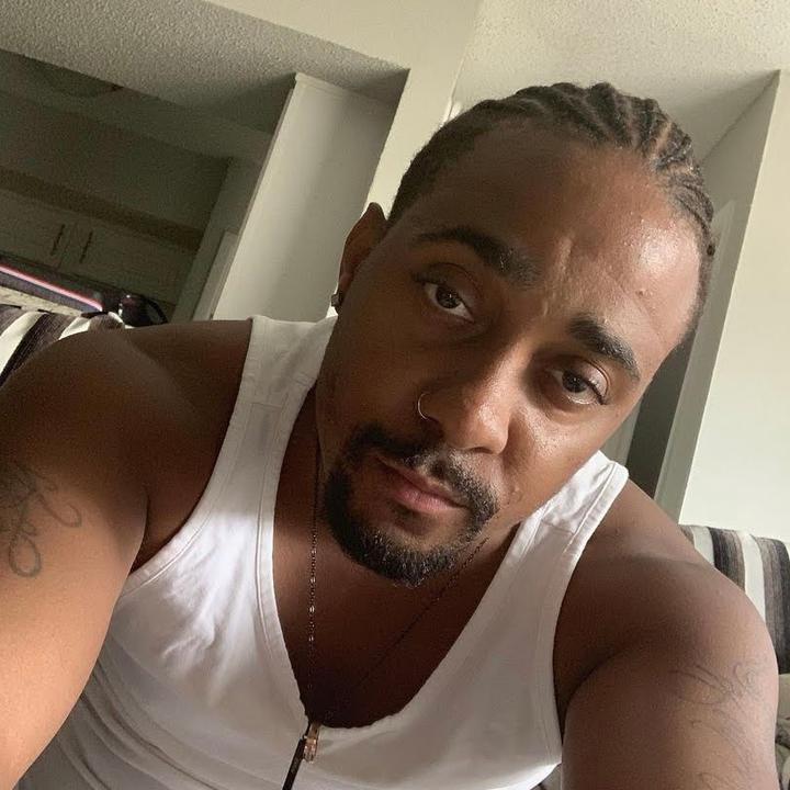 Profile Picture of travis (@travispeterson3) on Tiktok