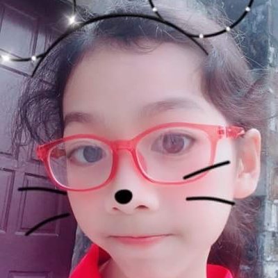 Profile Picture of Carina Nguyen (@CarinaNguyen18) on Twitter