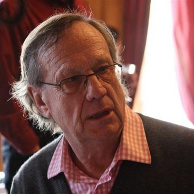 Profile Picture of Robin Hicks (@WoWHerault) on Twitter