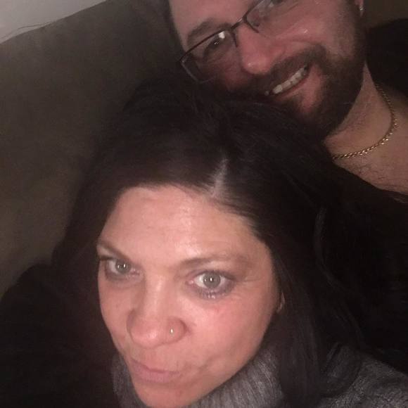 Mary Buchite - Poshmark Profile Picture of Mary Buchite (@marybuchite) on Poshmark